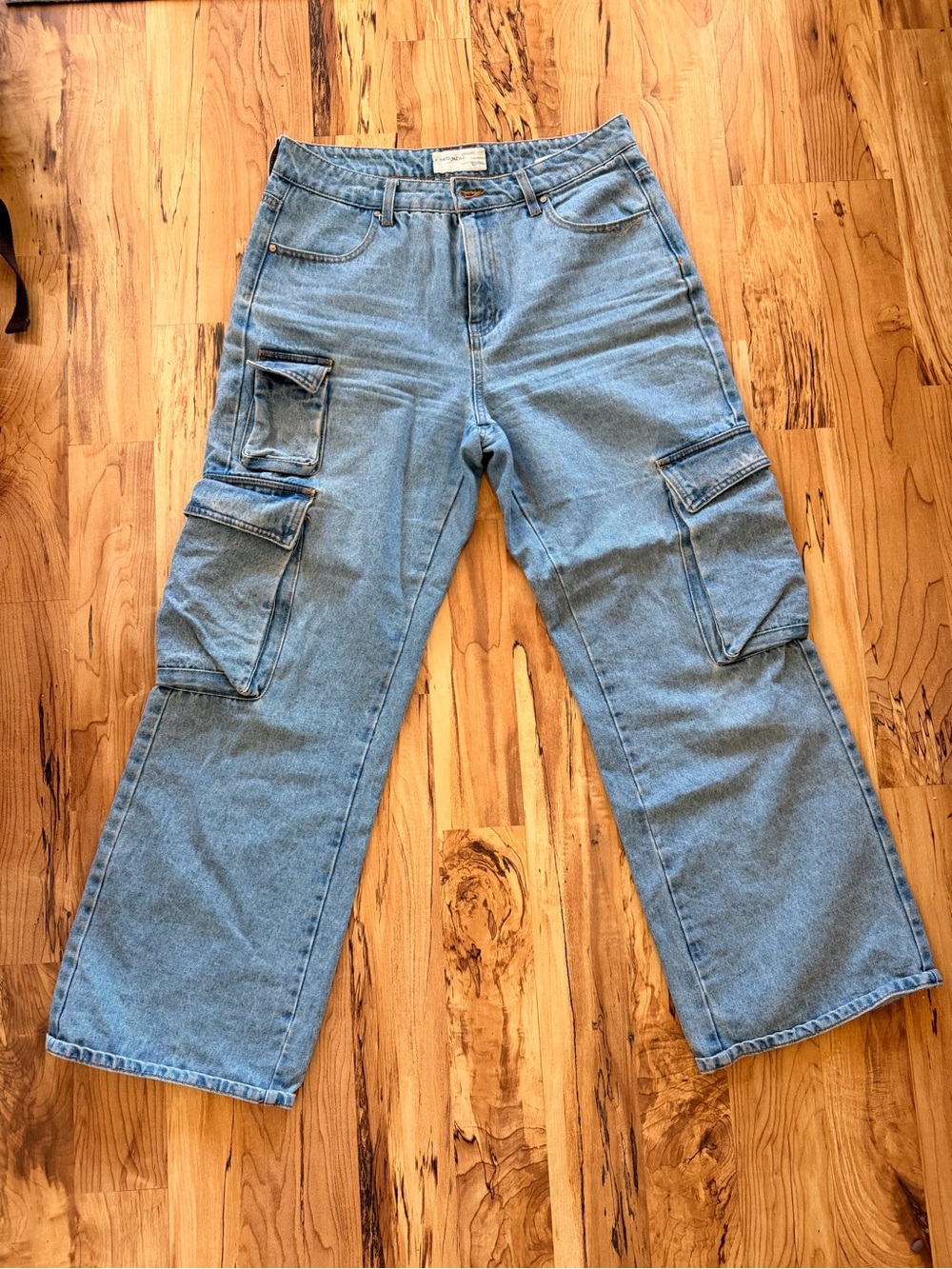 Light Blue Cargo Wide Leg Jeans - Women 13/30